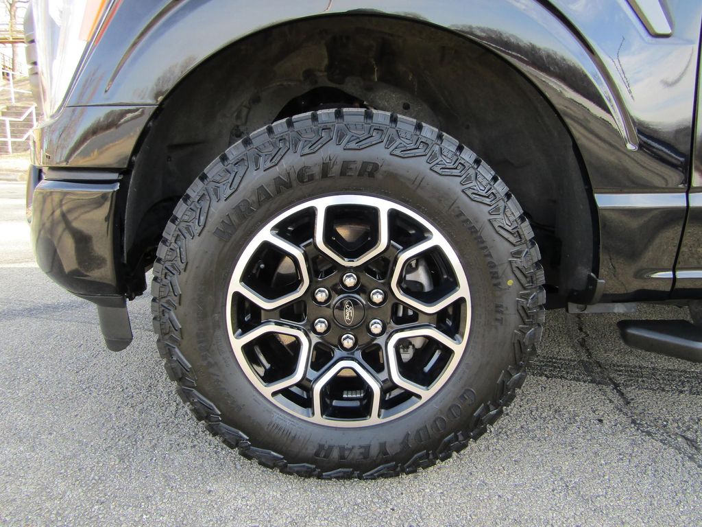 FORD F-150 XLT - 10