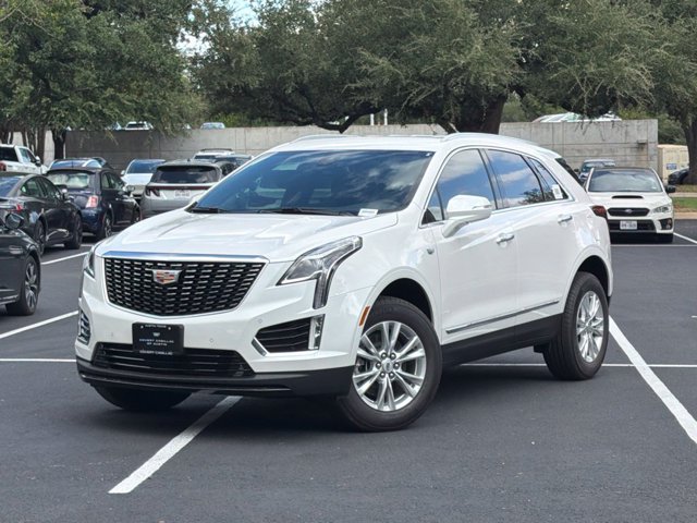 New 2026 Cadillac XT5 FWD Luxury