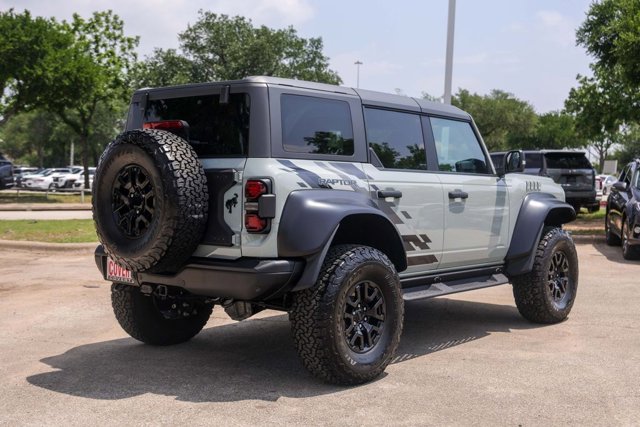 FORD BRONCO - 4