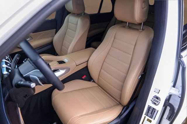 MERCEDES-BENZ GLE - 7