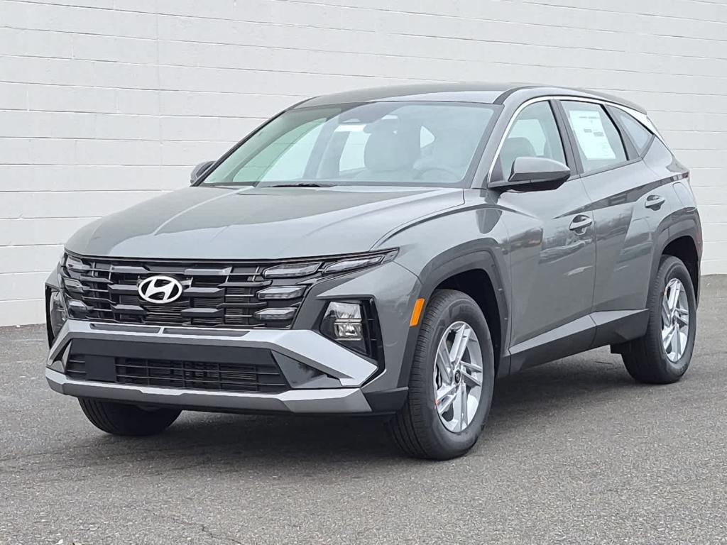 New 2026 Hyundai TUCSON SE