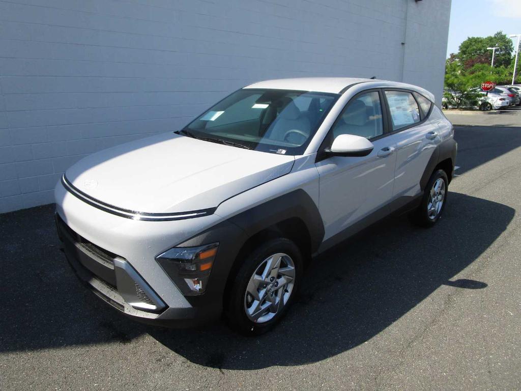 New 2026 Hyundai KONA SE