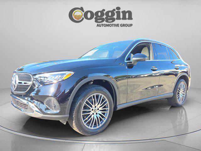 New 2026 Mercedes-Benz GLC 300 Base