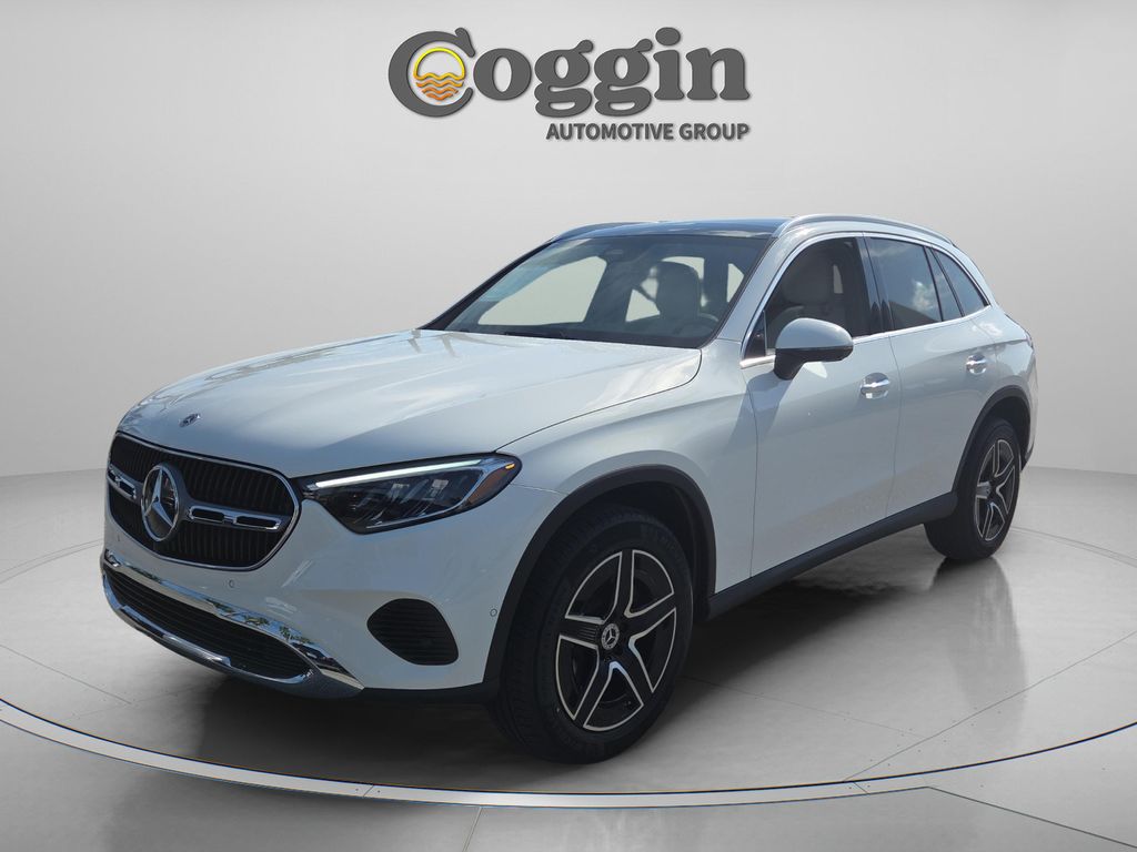 New 2026 Mercedes-Benz GLC 300 Base