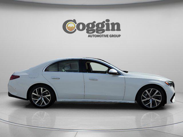 MERCEDES-BENZ E-CLASS - 6