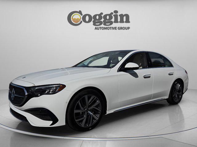 MERCEDES-BENZ E-CLASS - 1