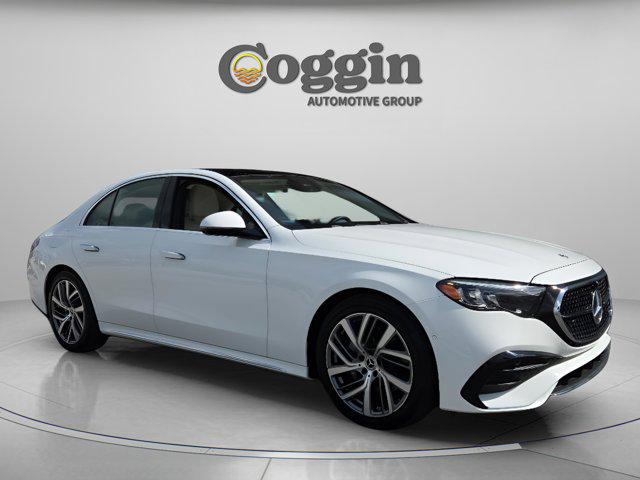 MERCEDES-BENZ E-CLASS - 7