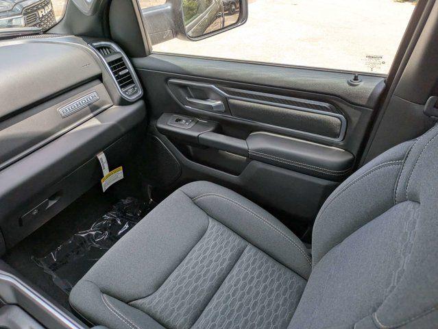2026 RAM 1500 BIG HORN thumbnail 17