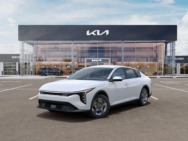 New 2026 Kia K4 LX