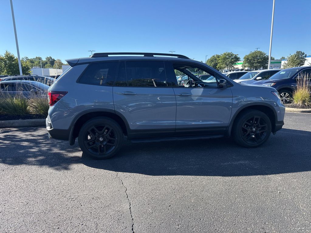 صورة مصغرة 27 لـ 2024 Honda PASSPORT AWD BLACK