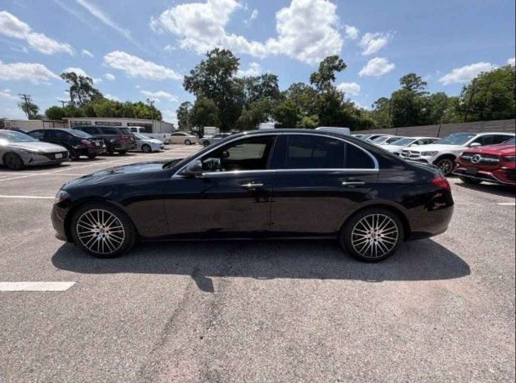 صورة 2 لـ 2022 Mercedes-BENZ C-CLASS