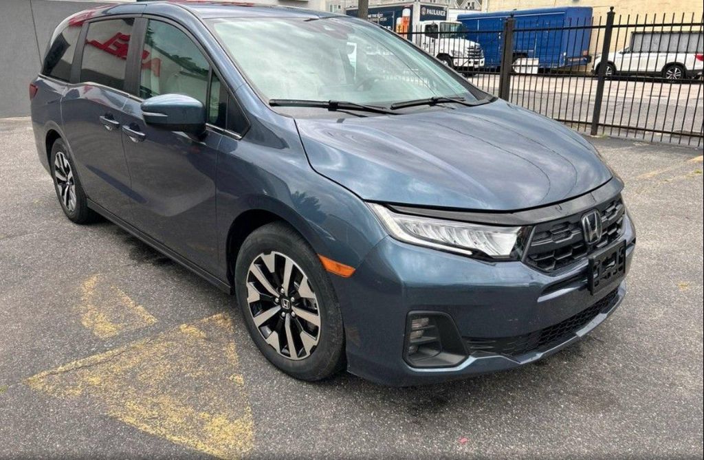 2025 Honda ODYSSEY EX-L photo 3