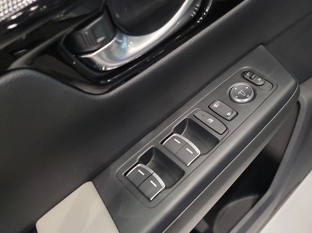 صورة 8 لـ 2026 Honda CR-V EX-L AWD