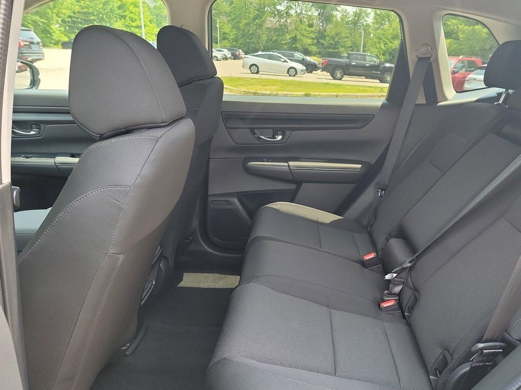 صورة مصغرة 21 لـ 2026 Honda CR-V LX AWD