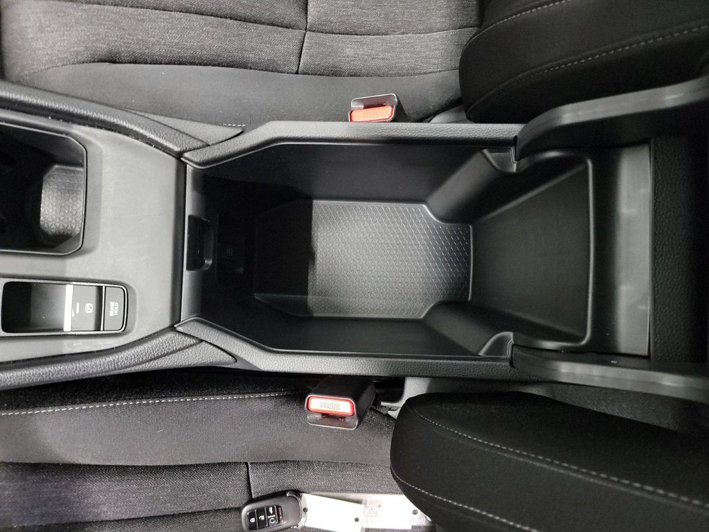 صورة مصغرة 28 لـ 2025 Honda ACCORD SE