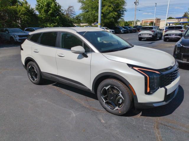 New 2026 Kia Sportage Hybrid EX