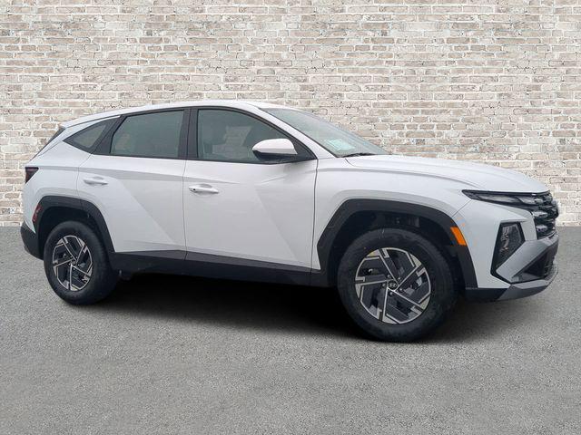 New 2026 Hyundai TUCSON Hybrid Blue SE