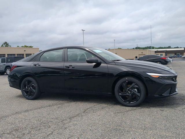New 2026 Hyundai ELANTRA Sport