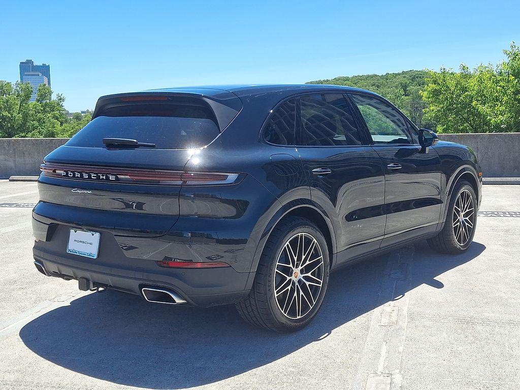 PORSCHE CAYENNE - 8