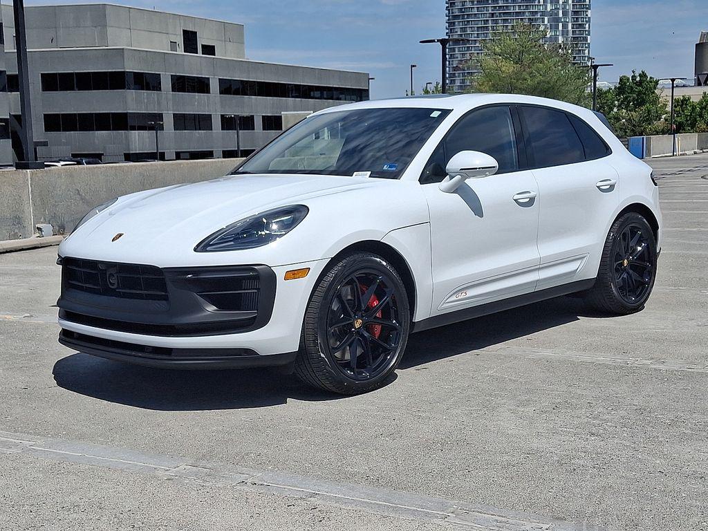 New 2026 Porsche Macan Macan GTS
