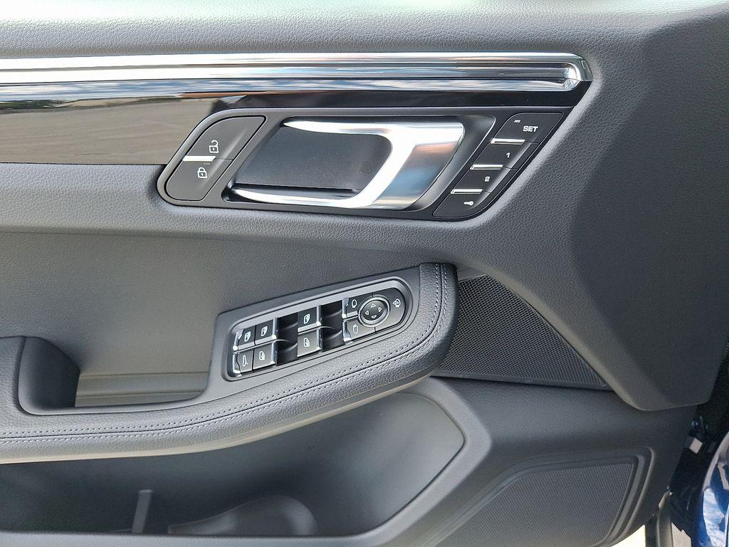 2026 Porsche MACAN 缩略图 14