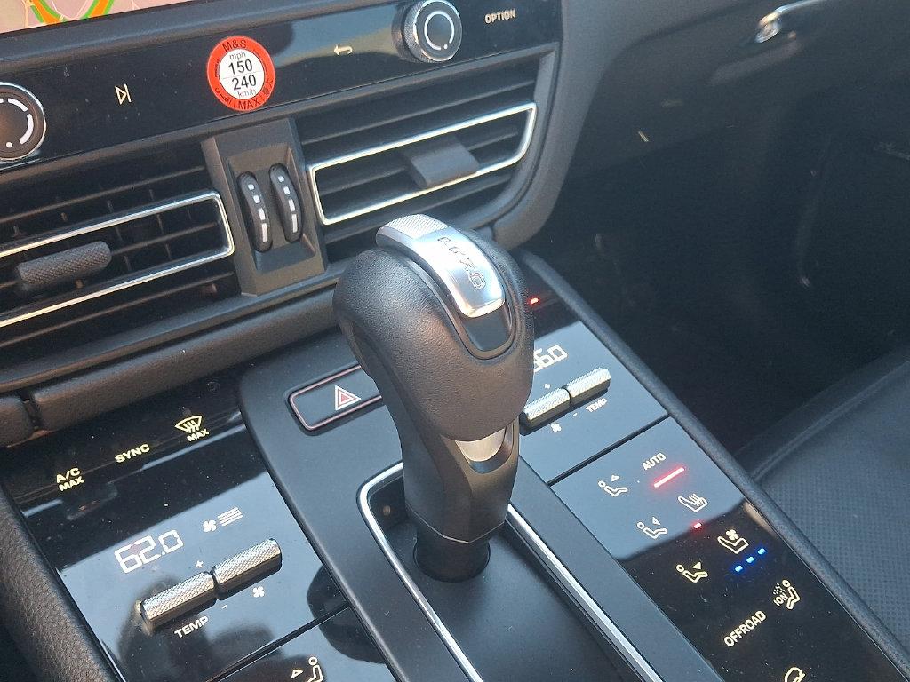 صورة مصغرة 16 لـ 2022 Porsche MACAN MACAN GTS