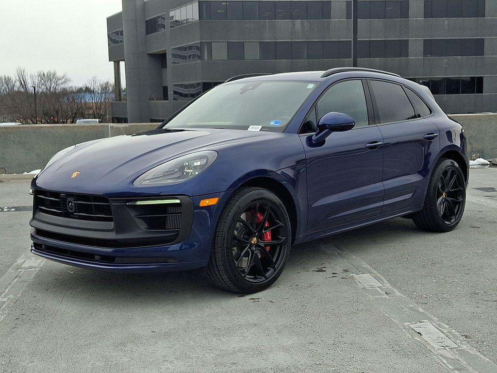 New 2026 Porsche Macan Macan GTS