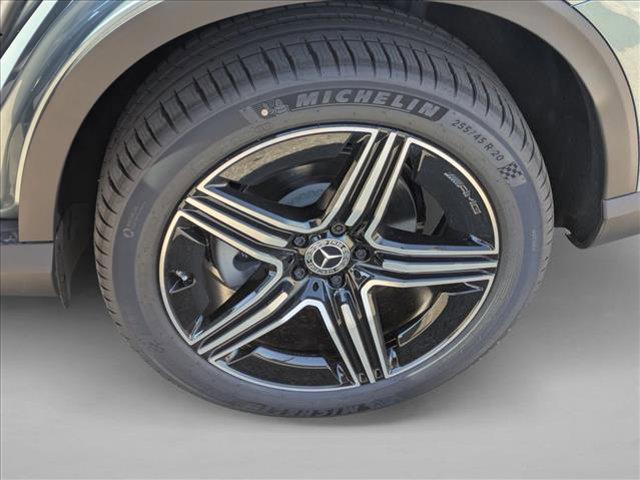 MERCEDES-BENZ GLC - 10