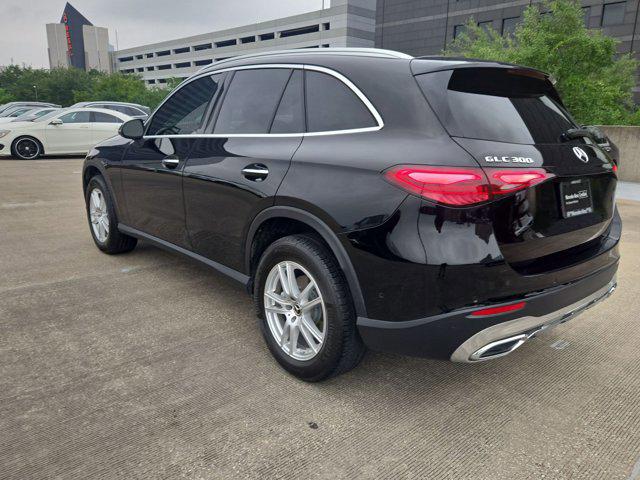 MERCEDES-BENZ GLC - 7