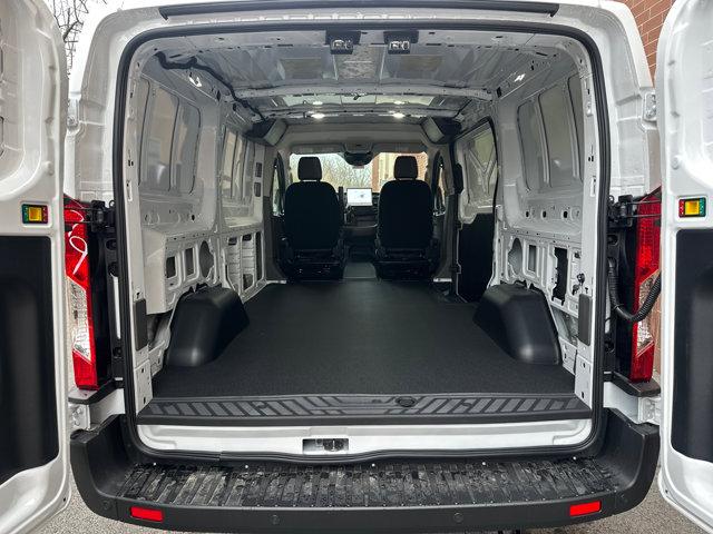 2026 FORD TRANSIT-150 BASE 缩略图 26