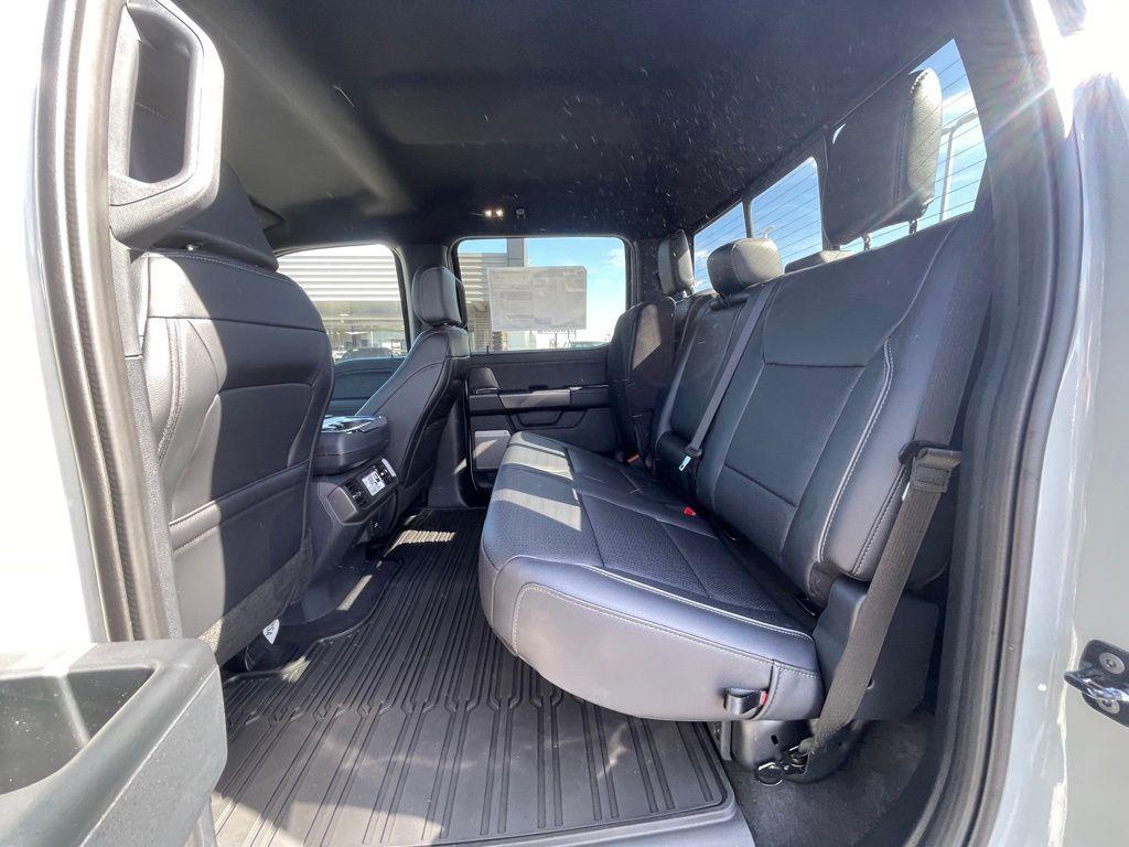 2026 FORD F-150 LARIAT 缩略图 19