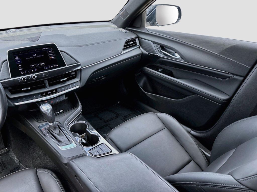 صورة مصغرة 22 لـ 2026 Cadillac CT4 LUXURY RWD