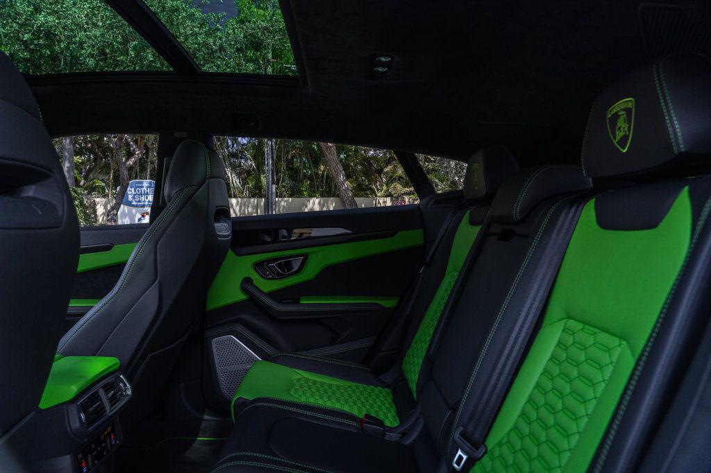 2022 Lamborghini URUS AWD 缩略图 24