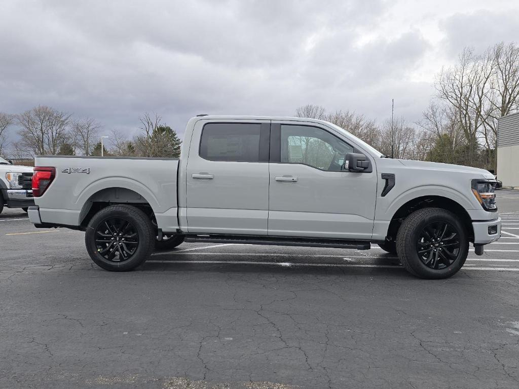 FORD F-150 XLT - 10