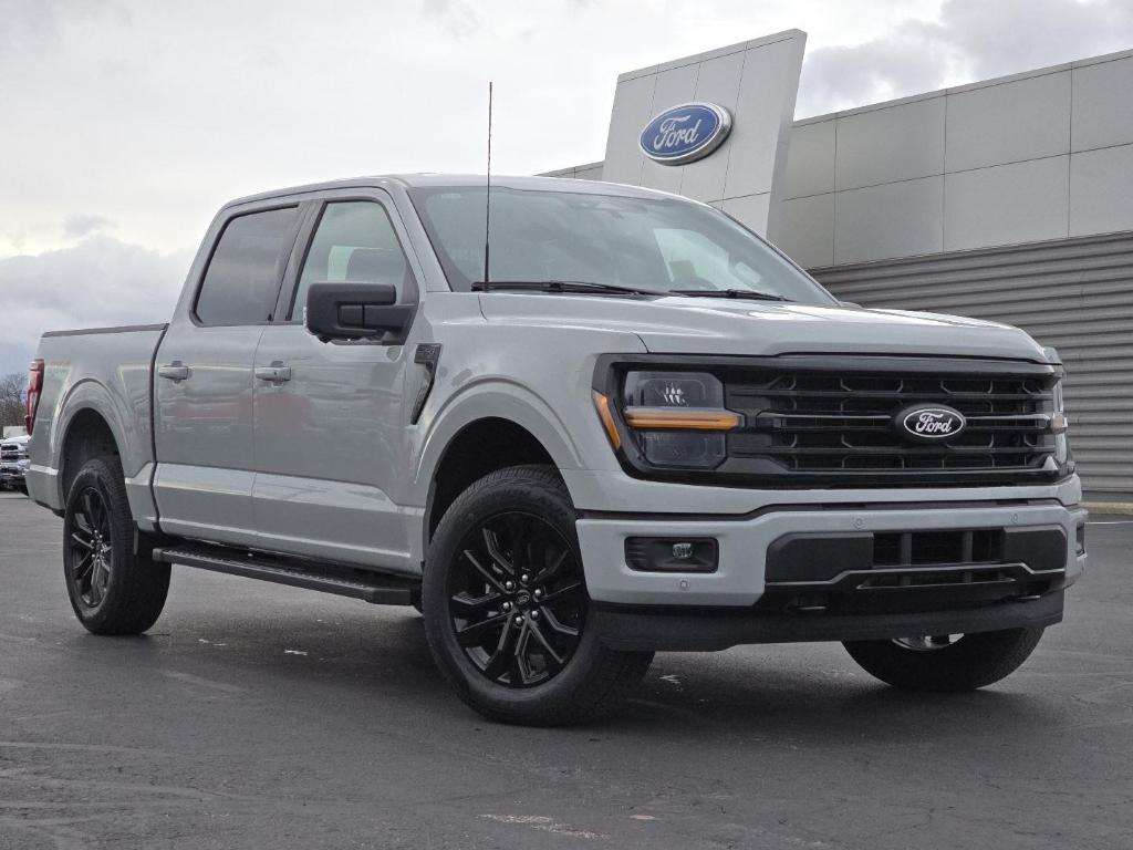 FORD F-150 XLT - 2