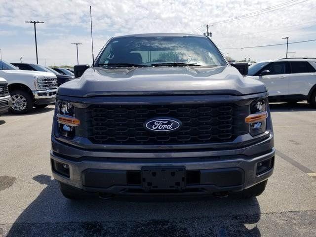 FORD F-150 STX - 8