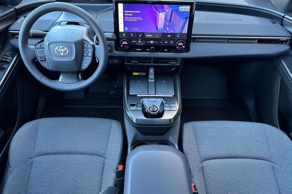 2026 Toyota BZ XLE PLUS — миниатюра 15