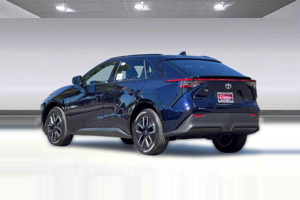 2026 Toyota BZ XLE PLUS 照片 3