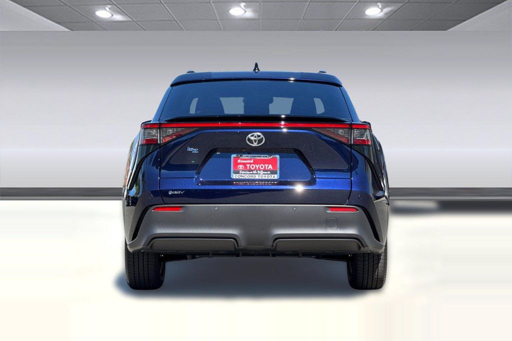 2026 Toyota BZ XLE PLUS 照片 10