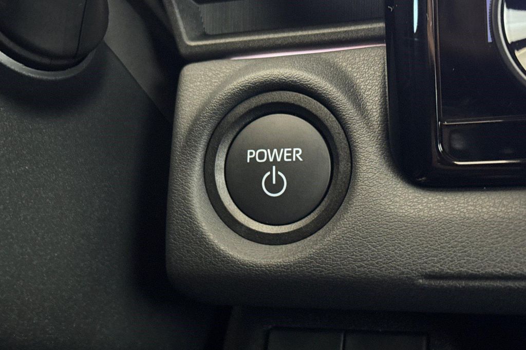 صورة 16 لـ 2026 Toyota BZ LIMITED