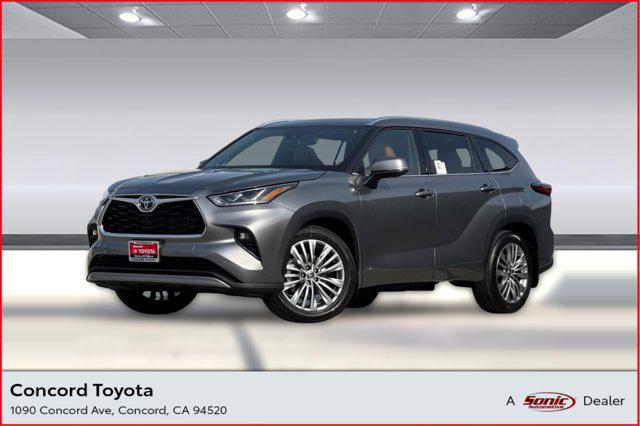 New 2026 Toyota Highlander Hybrid Platinum