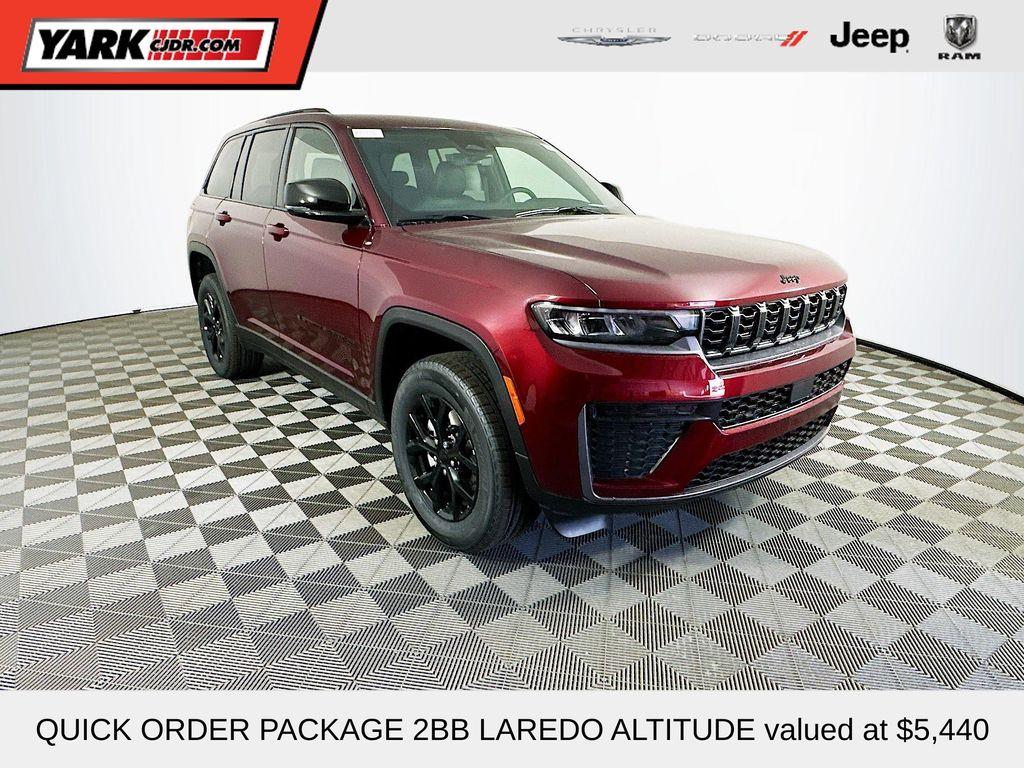 New 2026 Jeep Grand Cherokee Laredo