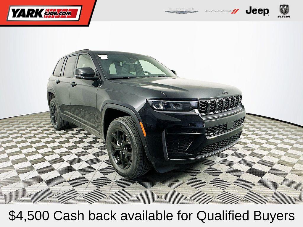 New 2026 Jeep Grand Cherokee Laredo