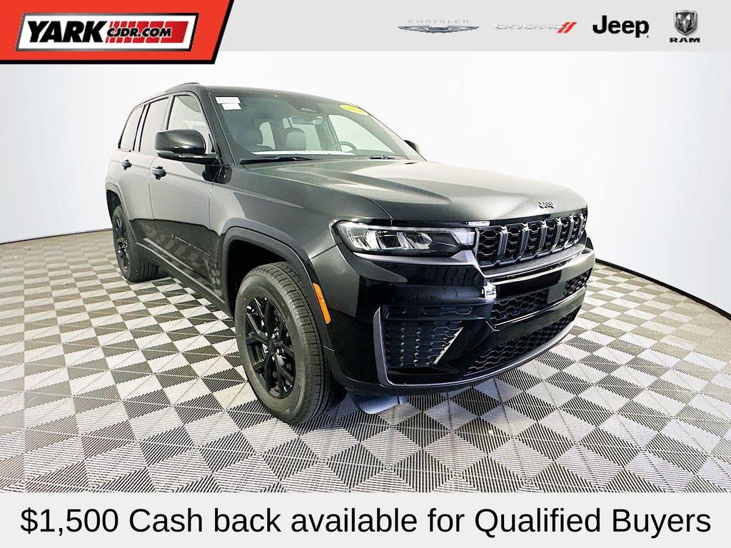 New 2026 Jeep Grand Cherokee Laredo