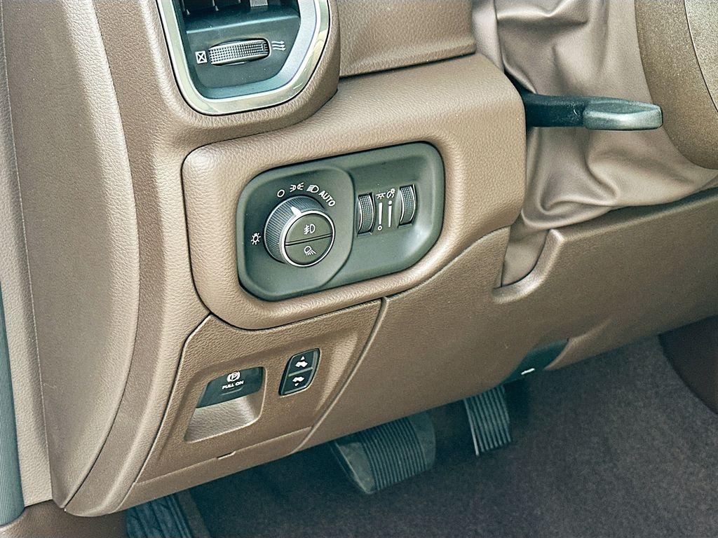 صورة مصغرة 14 لـ 2026 RAM 1500 LARAMIE