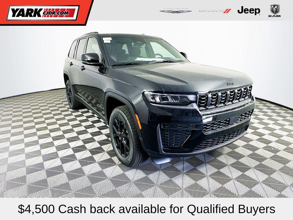 New 2026 Jeep Grand Cherokee Laredo