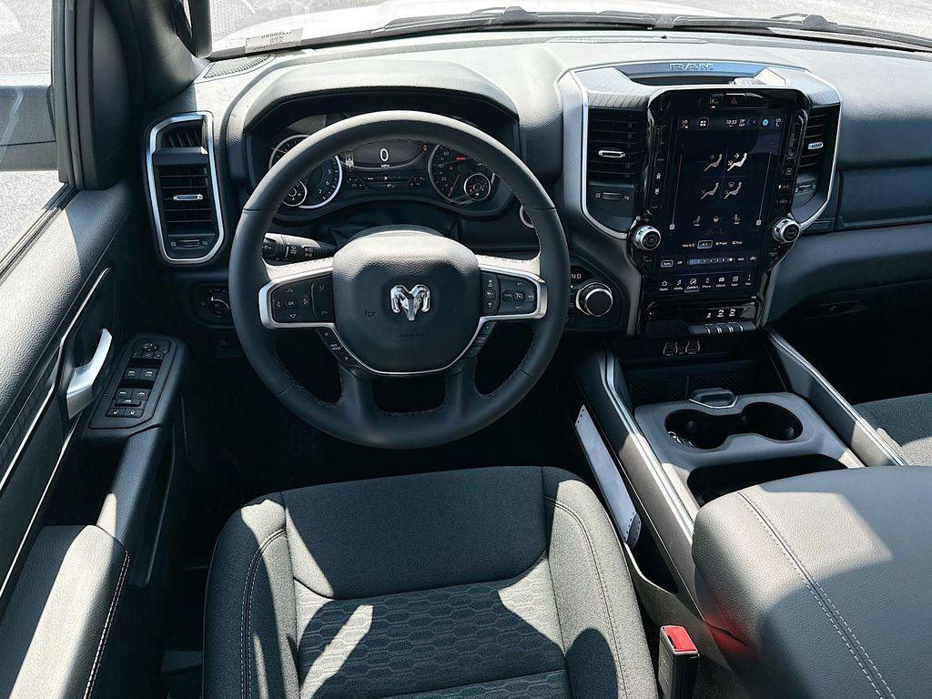 2026 RAM 1500 BIG HORN/LONE STAR — миниатюра 29