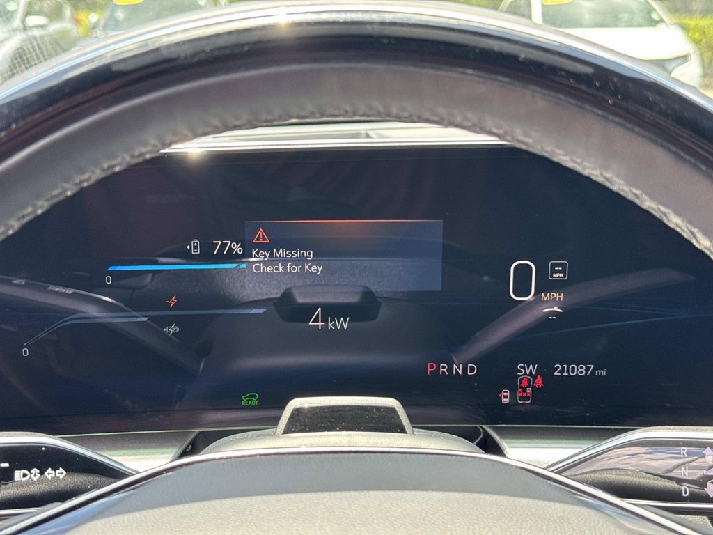 2025 Cadillac LYRIQ LUXURY — миниатюра 19