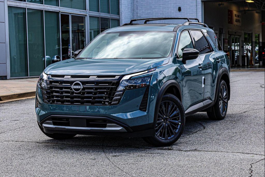 New 2026 Nissan Pathfinder SL