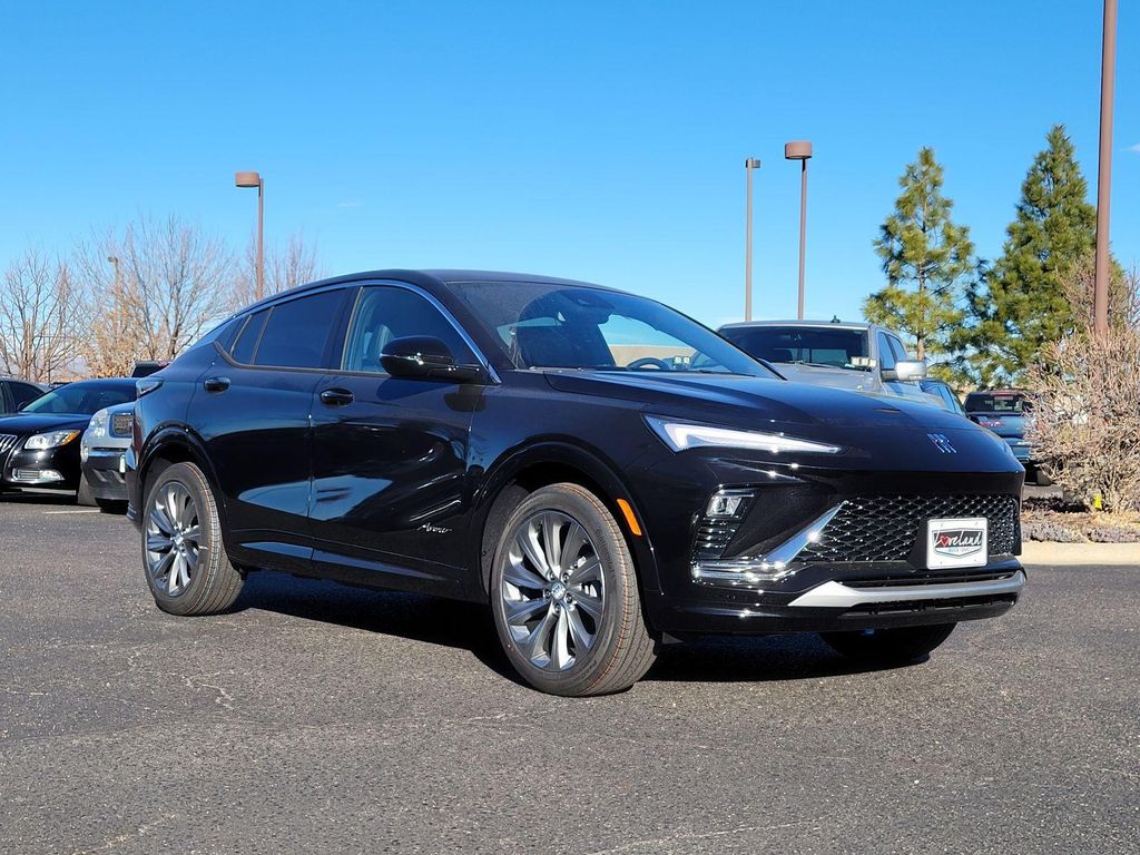 New 2026 Buick Envista Avenir FWD